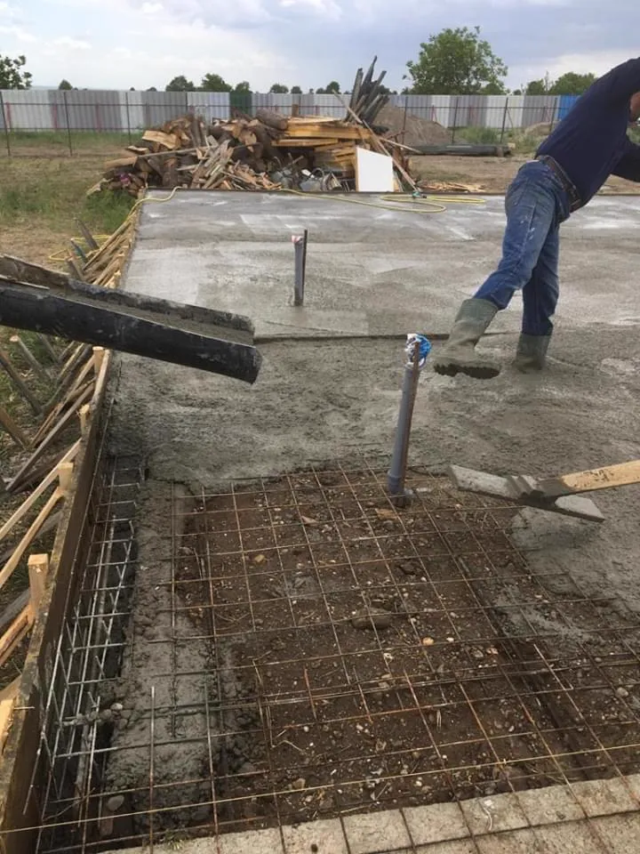 Setting the timber formwork.